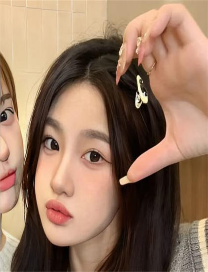 美人鱼社区在线观看_夜夜娇_黄秋生电影人肉叉烧包